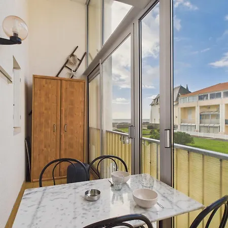 Avec Loggia Vue Pour 4 Lejlighed