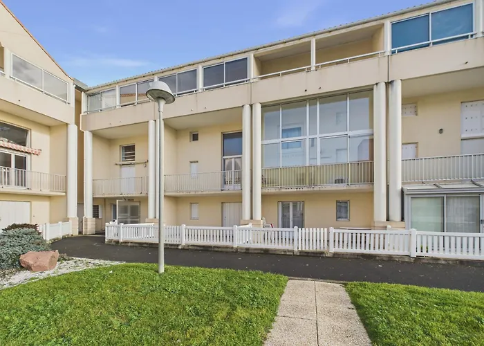 Avec Loggia Vue Pour 4 Les Bussolleries